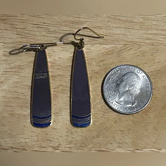 Vintage Purple Metal Triangle Earrings - Picture 4 of 5